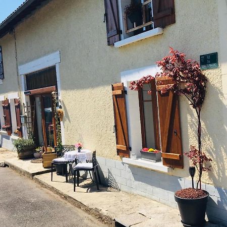Maison Blanche De Hudson Cussac  Luaran gambar