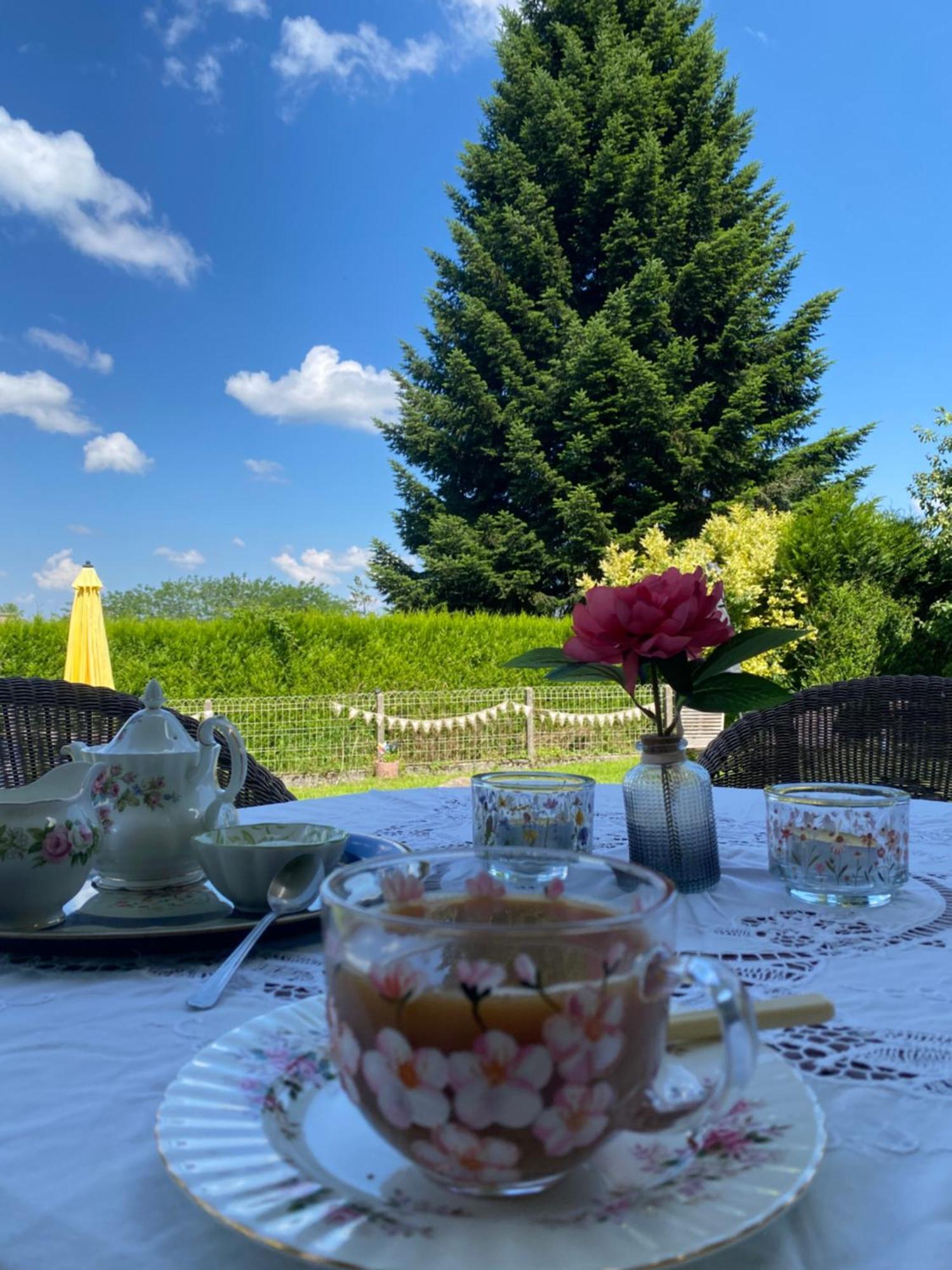 Maison Blanche De Hudson Cussac  Luaran gambar